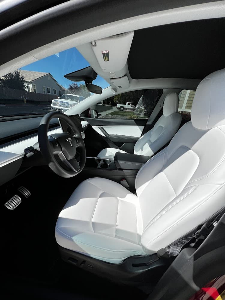 Business listing image