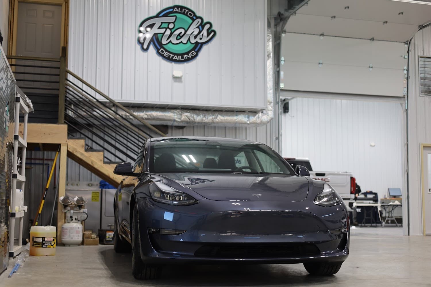 Business listing image