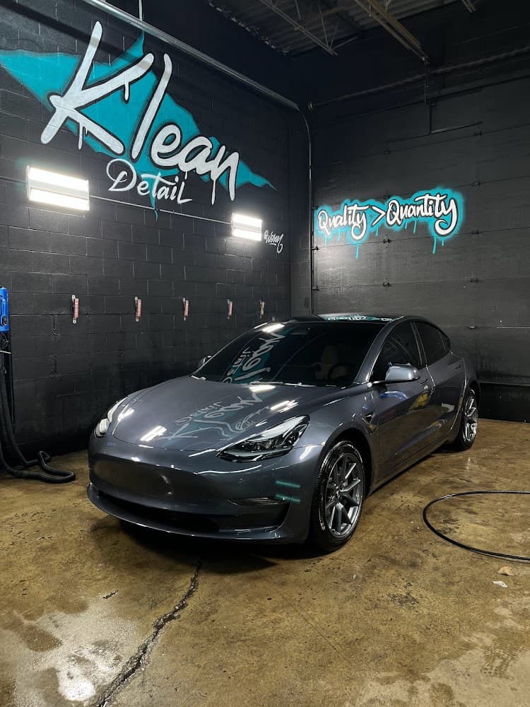 Business listing image