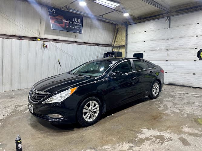 Business listing image