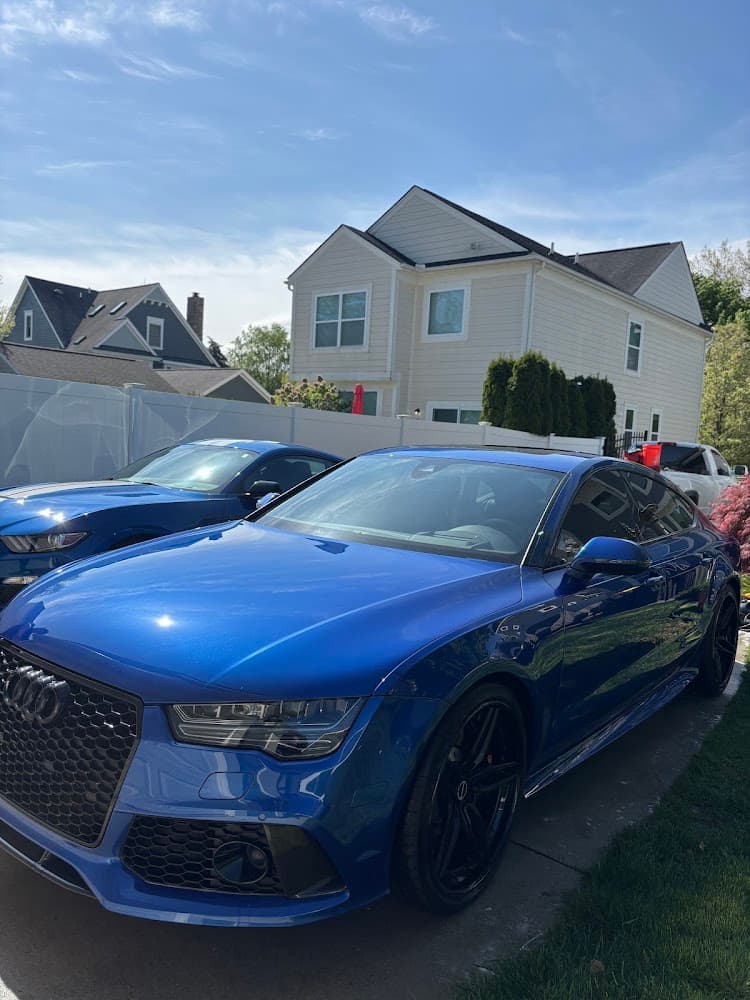 Business listing image