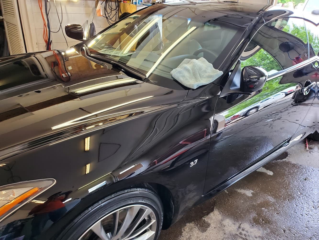 Business listing image