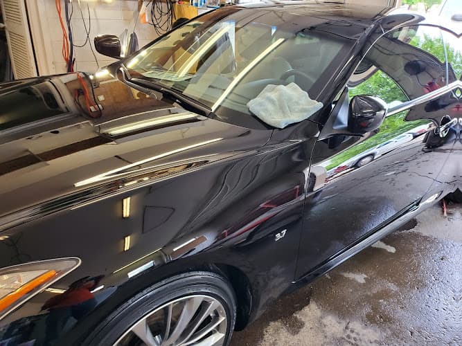 Business listing image