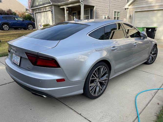 Business listing image