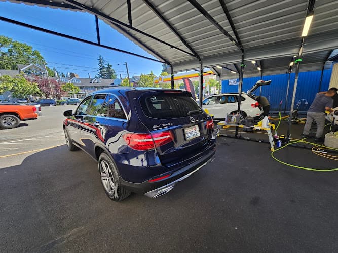 Business listing image