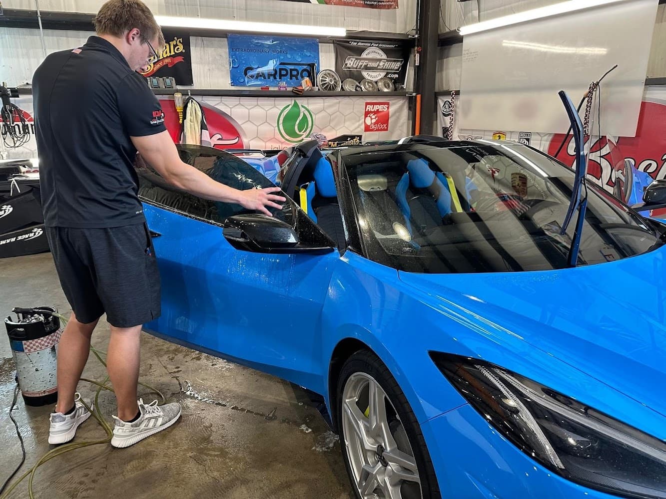 Business listing image