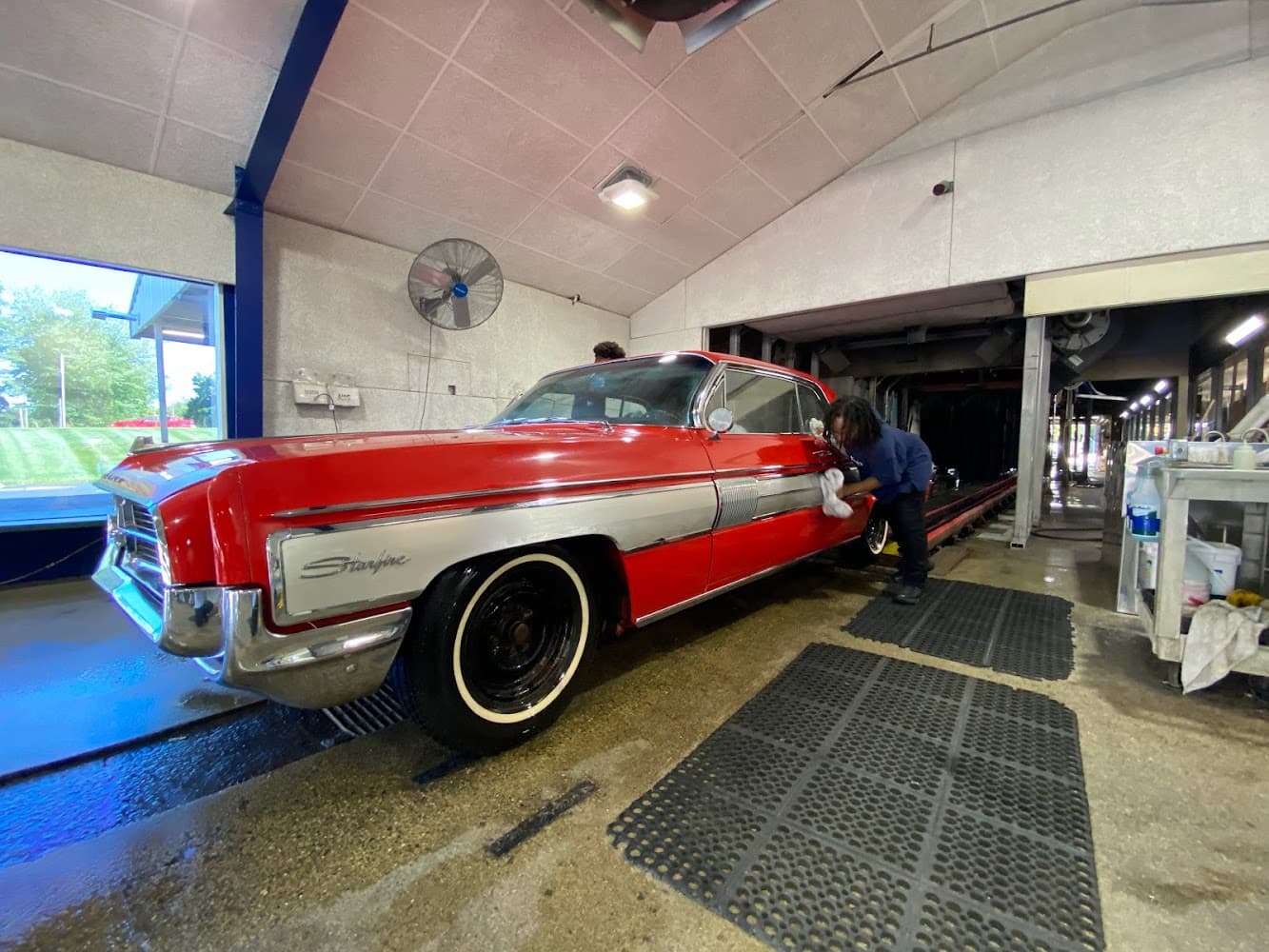 Business listing image