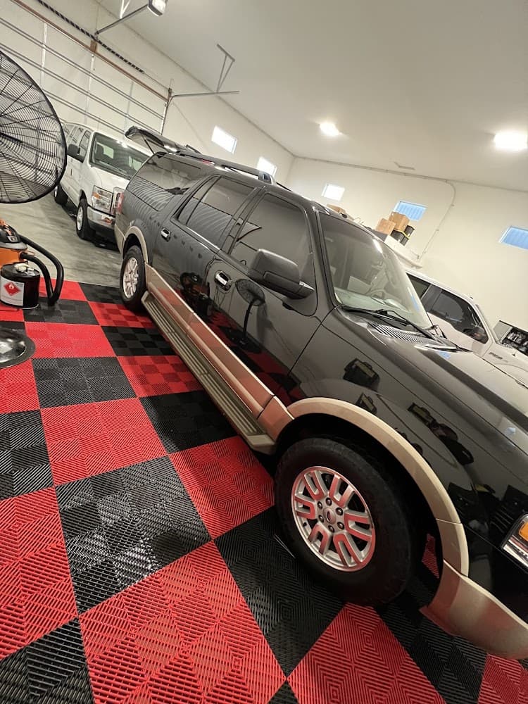 Business listing image