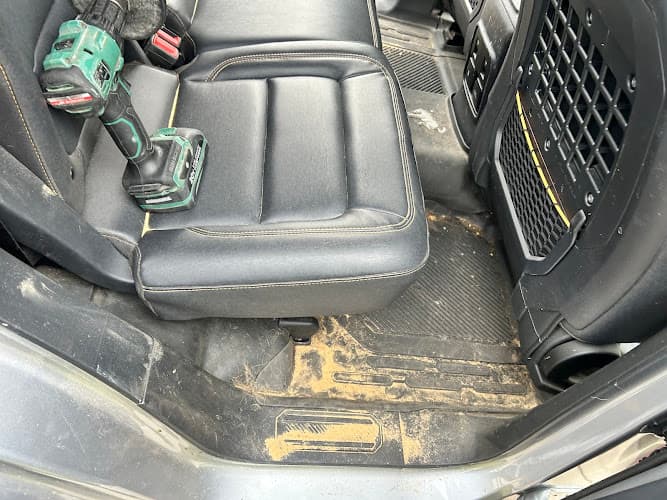 Business listing image