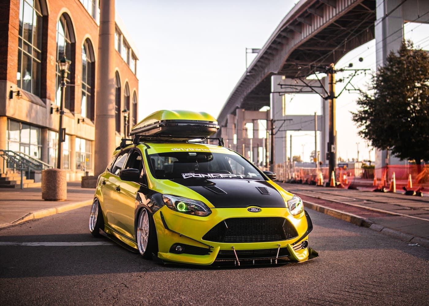 Business listing image