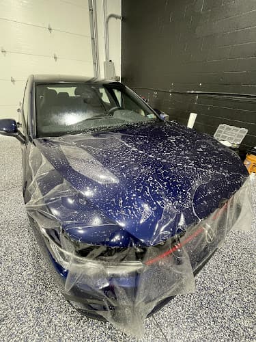 Business listing image