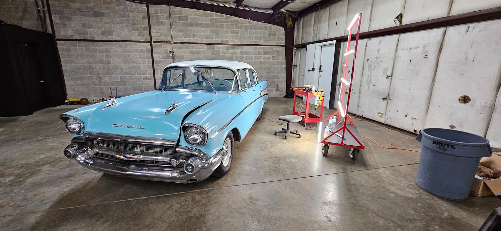 Business listing image