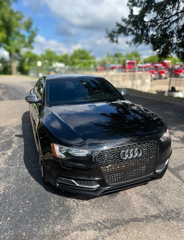 Business listing image