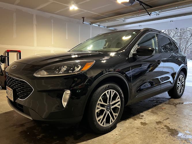 Business listing image