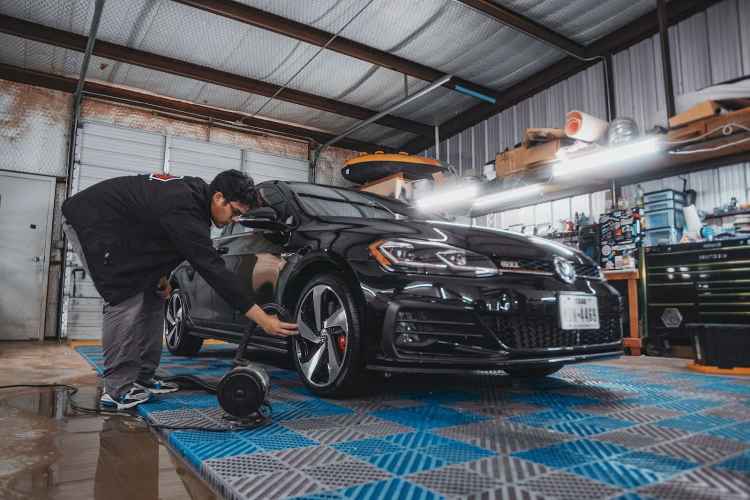 Business listing image