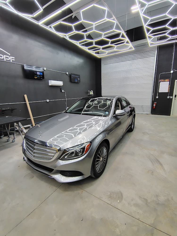 Business listing image