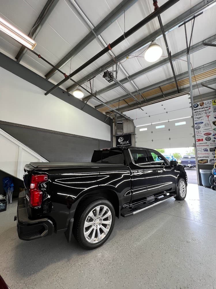 Business listing image