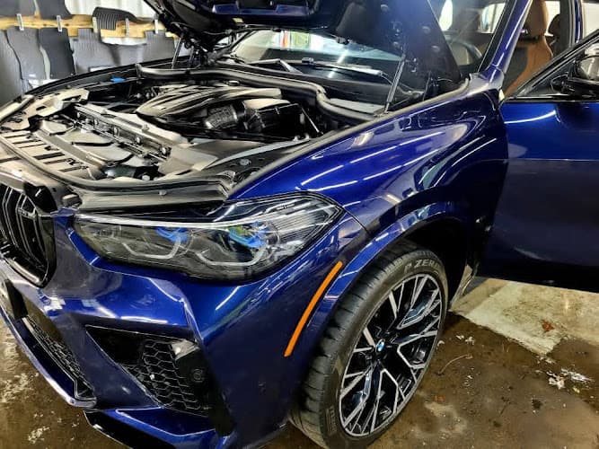 Business listing image