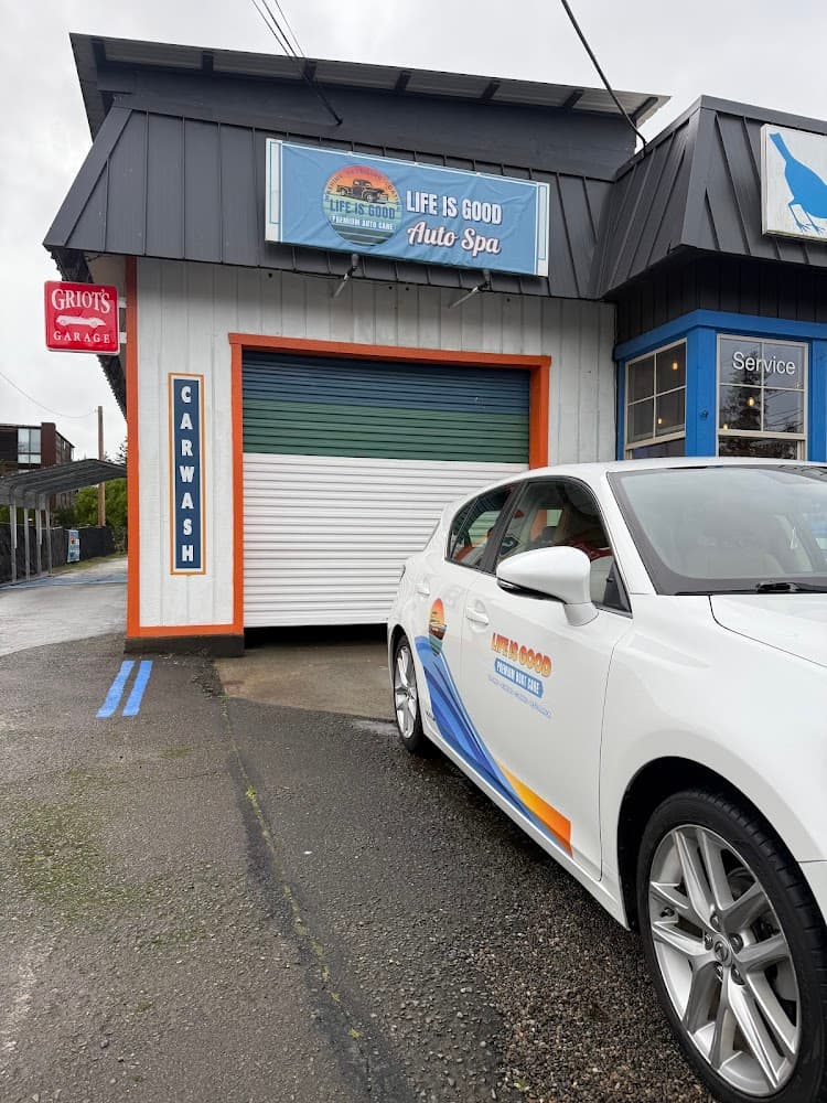 Business listing image