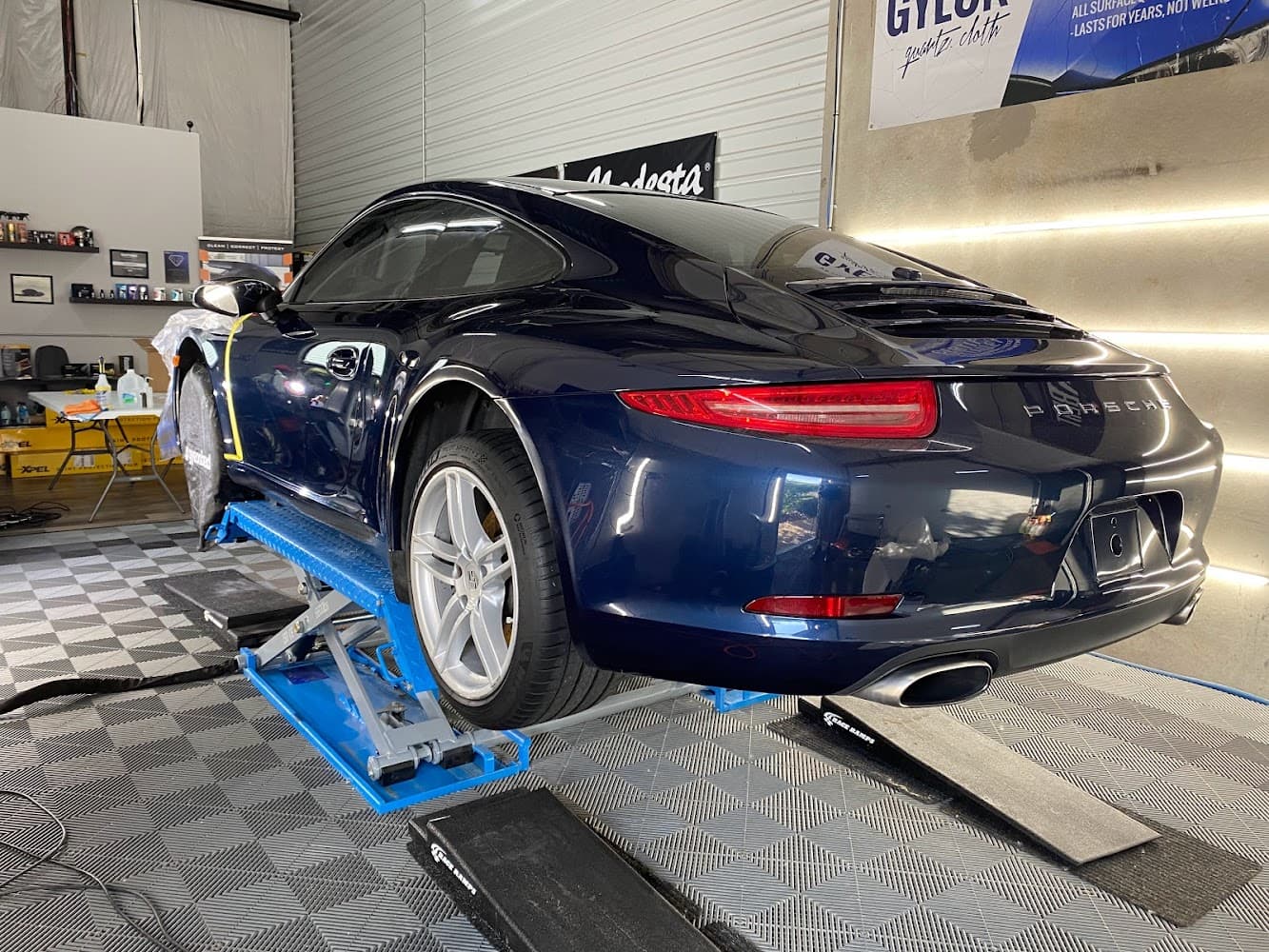 Business listing image