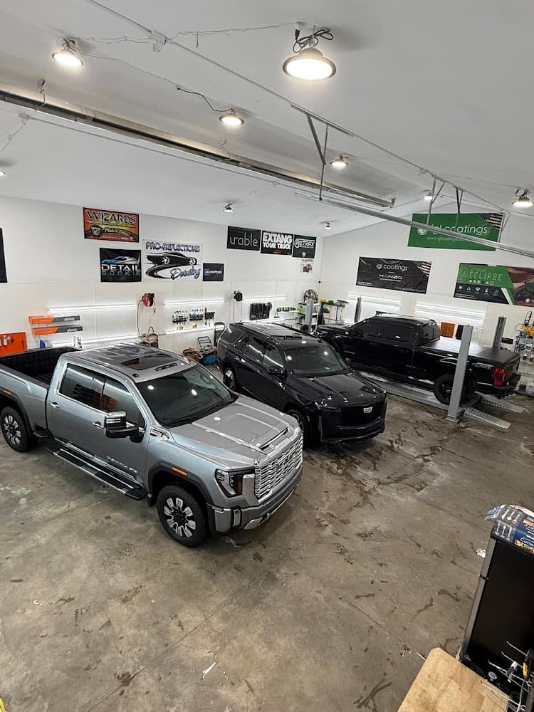 Business listing image