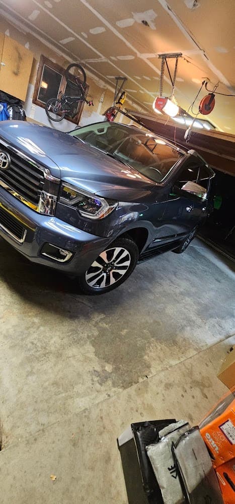 Business listing image