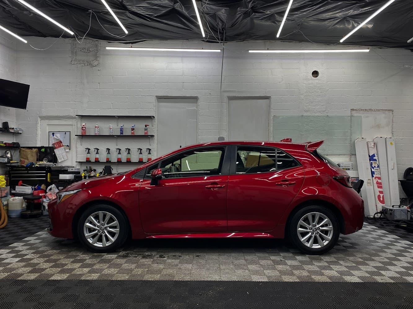 Business listing image