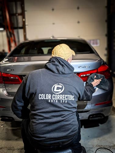 Business listing image