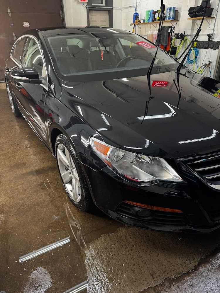 Business listing image