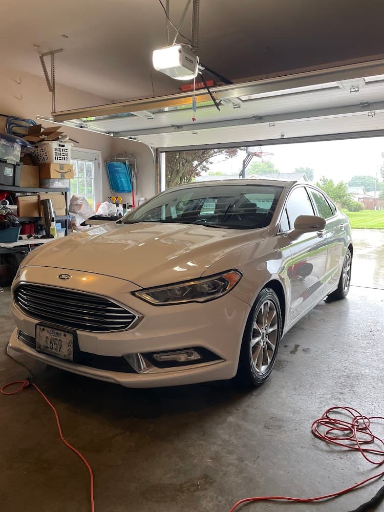 Business listing image