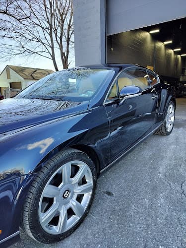 Business listing image