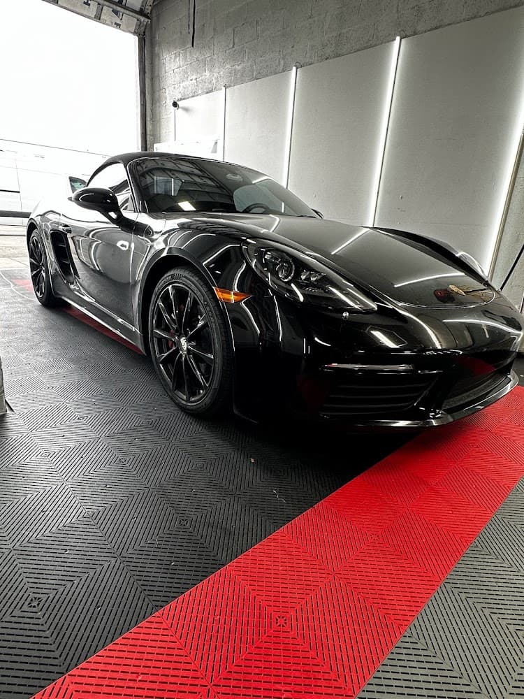 Business listing image