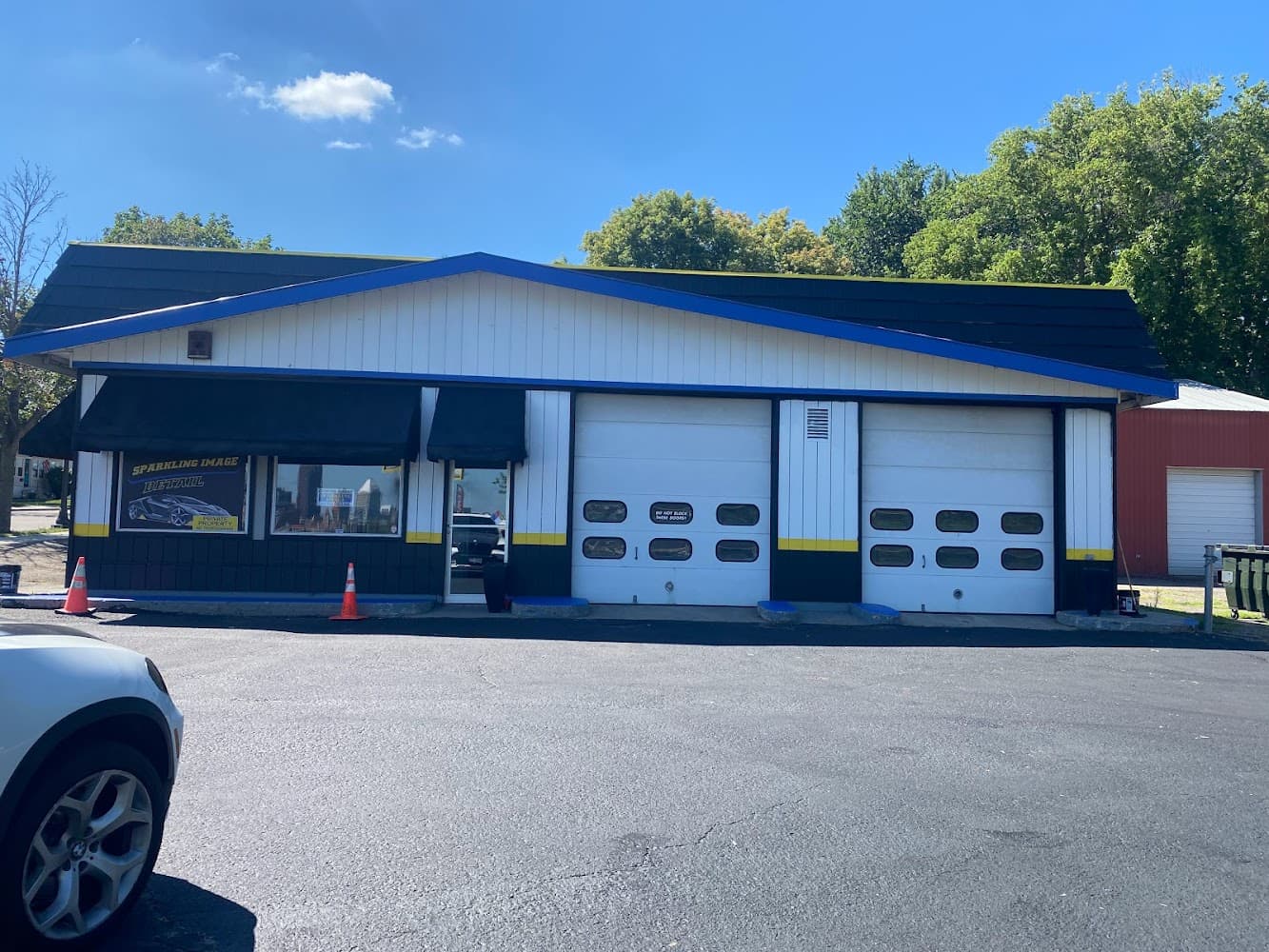 Business listing image